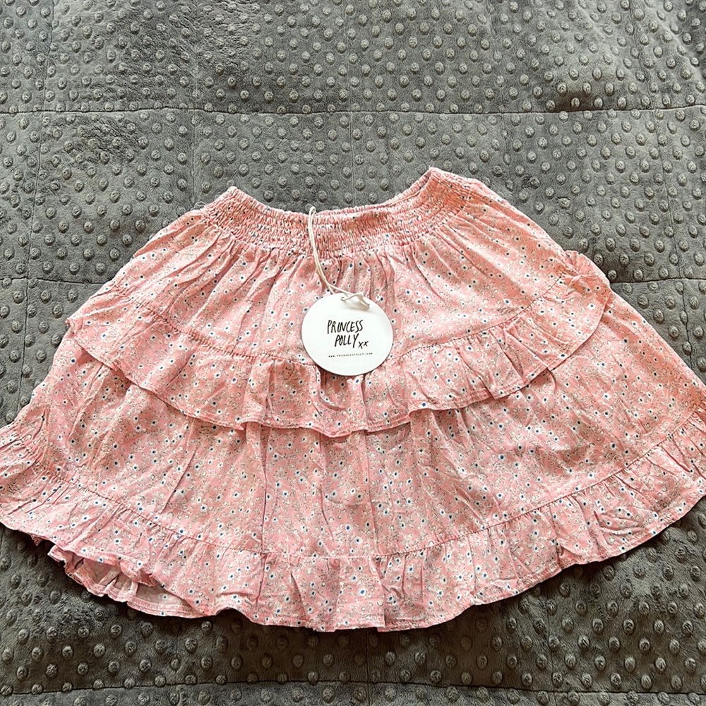 Princess Polly Susanna Blush Skirt Size 0. Never worn tags still on.